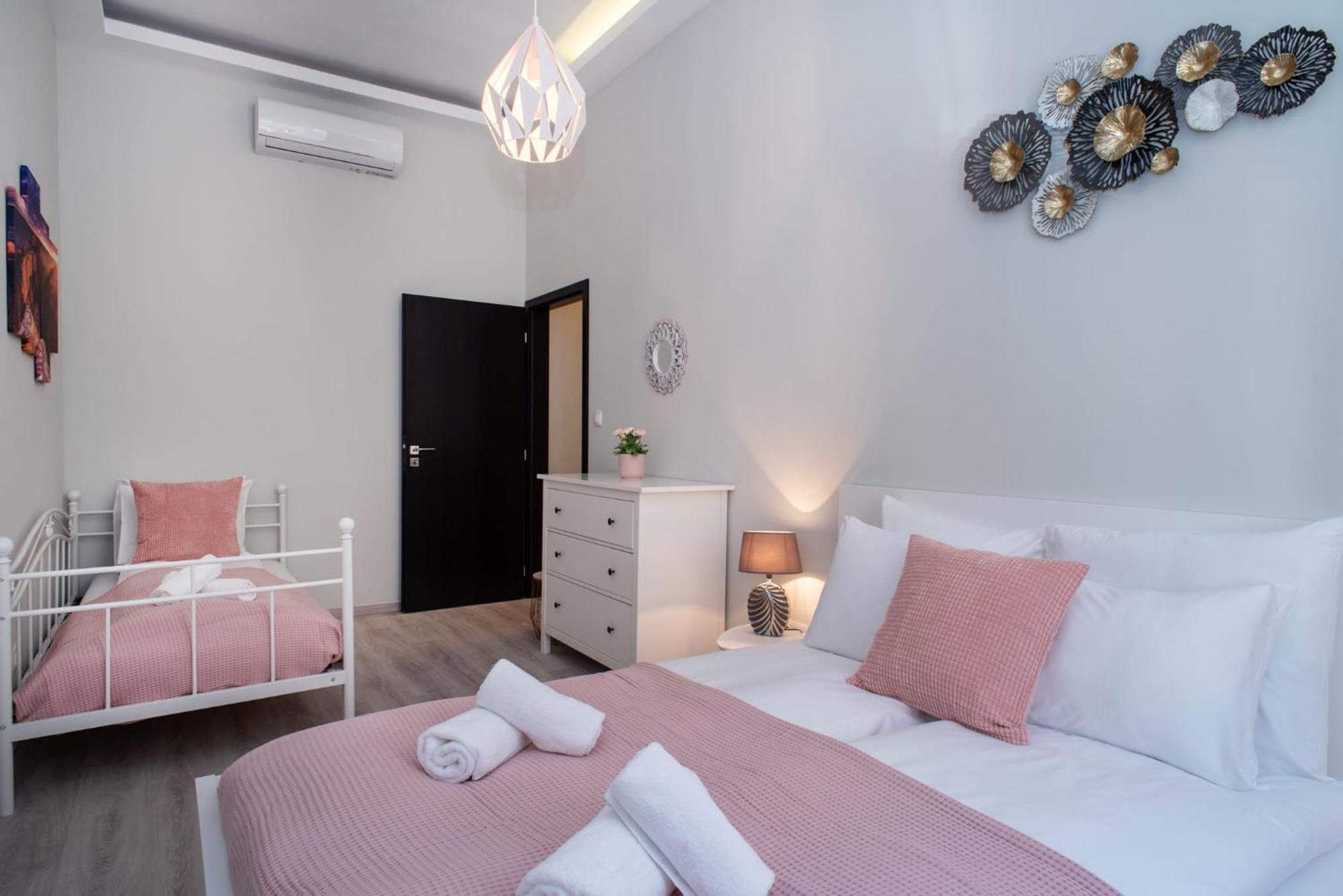 Very Central New And Large Ac Apartment 부다페스트 외부 사진