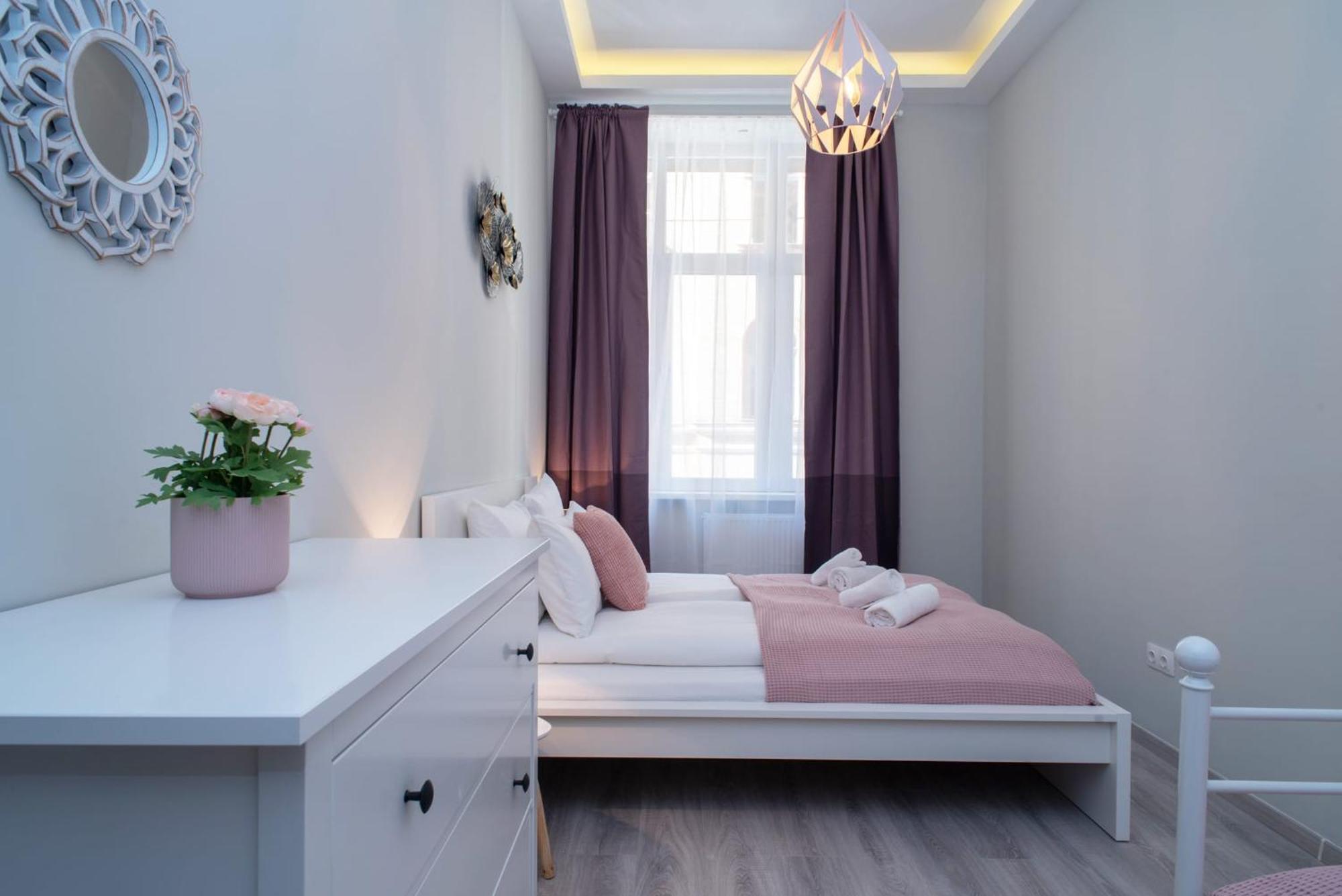Very Central New And Large Ac Apartment 부다페스트 외부 사진
