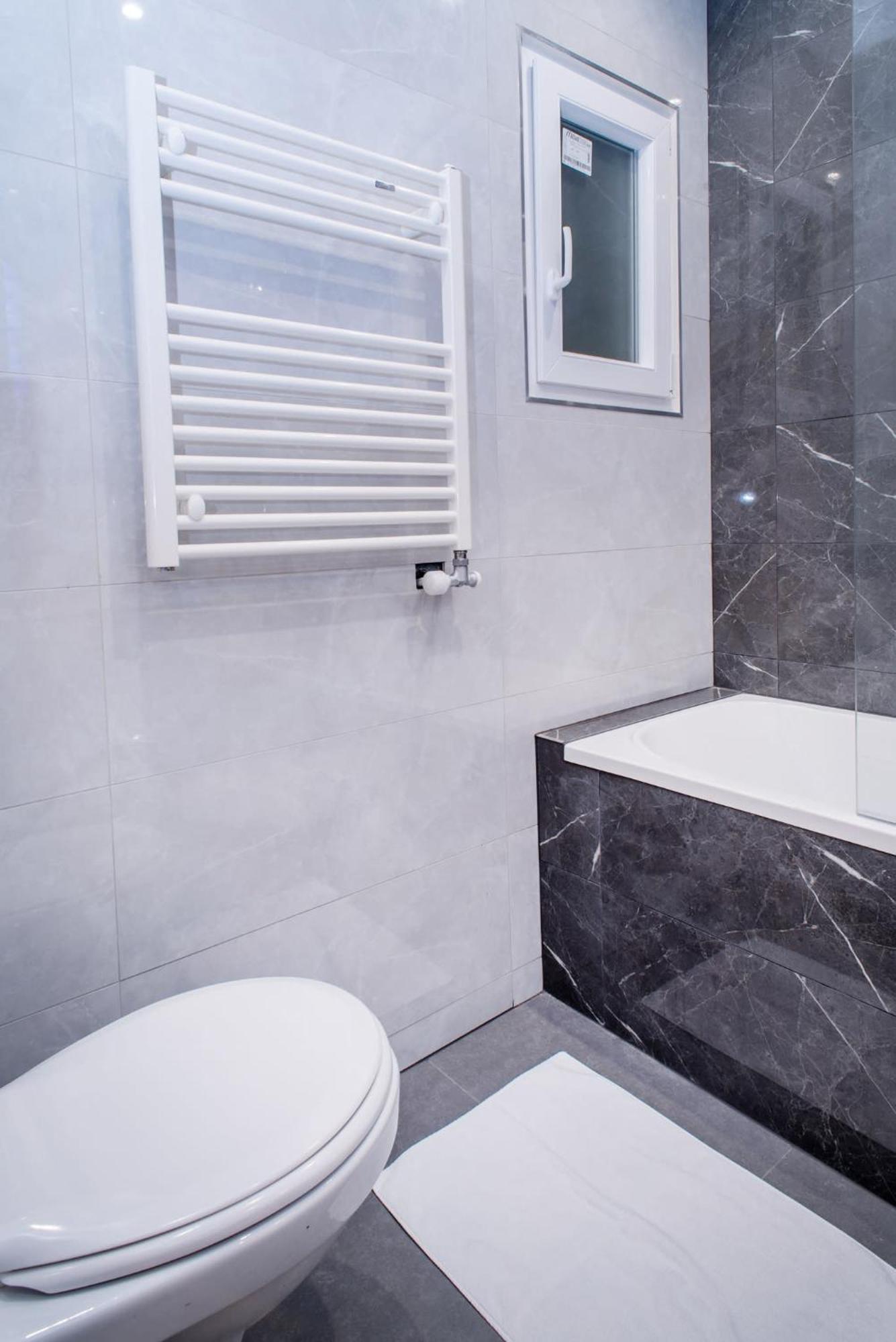 Very Central New And Large Ac Apartment 부다페스트 외부 사진